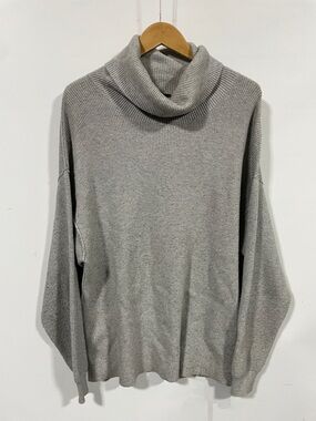 Free people women’s Gray Turtleneck Sweater